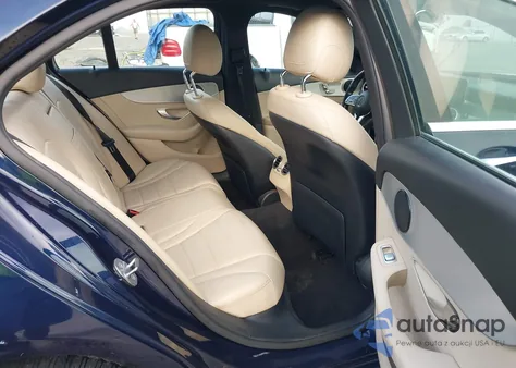 2019 Mercedes-Benz C 300 из США, поврежденный, VIN 55SWF8DB5KU288801